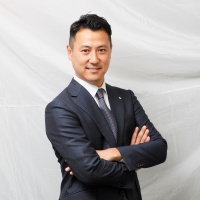 鈴木　優平（すずき・ゆうへい）