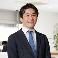 上林 周平