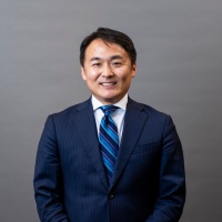 石野　雄一