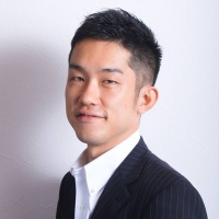成田　直人（なりた・なおと）