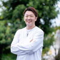 田中 克成（たなか・かつなり）