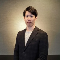 小林 啓悟