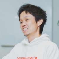 冨田 憲二（とみた・けんじ）