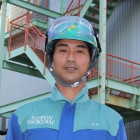 梅原 康平（うめはら・こうへい）
