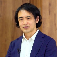 川端 隆史（かわばた・たかし）