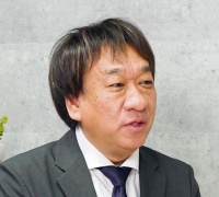西脇　資哲（にしわき・もとあき）