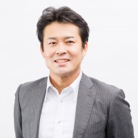 田中 研之輔（たなか・けんのすけ）
