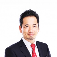 中尾　隆一郎（なかお・りゅういちろう）