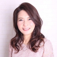 山中　恵美子（やまなか・えみこ）